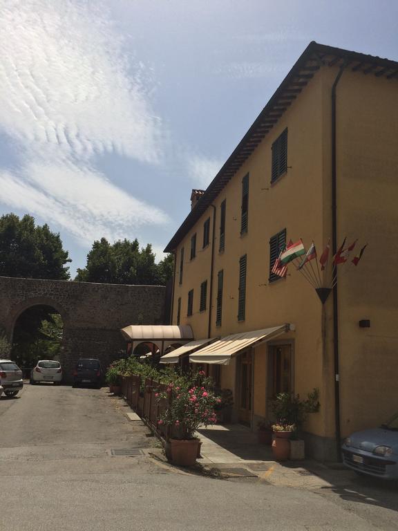 Hotel Le Mura E Residence Citta di Castello Exterior photo